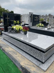 Nagrobek - Usługi kamieniarskie firmy Bawoł Stubno i Miękisz stary nr.22