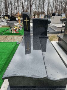 Nagrobek - Usługi kamieniarskie firmy Bawoł Stubno i Miękisz stary nr.28